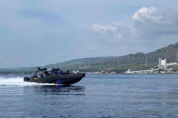 Keren! Penampakan Kapal Cepat Baru Polresta Banyuwangi, Perkuat Patroli Laut Keren! Penampakan Kapal Cepat Baru Polresta Banyuwangi, Perkuat Patroli Laut
