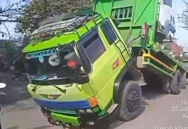 Dishub DKI Tegaskan Truk ODOL Melanggar dan Ancam Keselamatan Pengendara Lain Dishub DKI Tegaskan Truk ODOL Melanggar dan Ancam Keselamatan Pengendara Lain