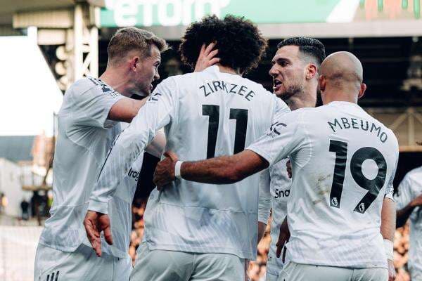 Hasil Crystal Palace vs Manchester United di Liga Inggris 2025-2026: Iblis Merah Menang Comeback 2-1! Hasil Crystal Palace vs Manchester United di Liga Inggris 2025-2026: Iblis Merah Menang Comeback 2-1!