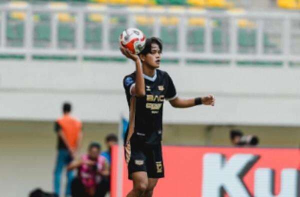 Alarm Bahaya Dinyalakan! Rizdjar Nurviat Desak Dewa United Bangkit dari Zona Bawah Klasemen Alarm Bahaya Dinyalakan! Rizdjar Nurviat Desak Dewa United Bangkit dari Zona Bawah Klasemen