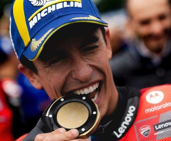 Manuver Cerdik Marc Marquez di Lap Terakhir Gagalkan Kemenangan Bezzecchi Manuver Cerdik Marc Marquez di Lap Terakhir Gagalkan Kemenangan Bezzecchi