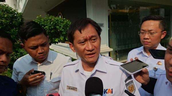 Bertemu Prabowo, Dirut KAI Ungkap Rencana Stasiun Gambir Terintegrasi KRL Bertemu Prabowo, Dirut KAI Ungkap Rencana Stasiun Gambir Terintegrasi KRL