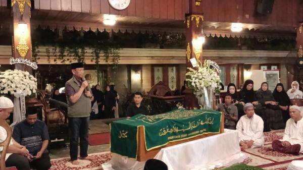 Wiranto Kenang Momen Terakhir Bersama Istri Jelang Wafat: Baru Rayakan 50 Tahun Pernikahan Wiranto Kenang Momen Terakhir Bersama Istri Jelang Wafat: Baru Rayakan 50 Tahun Pernikahan