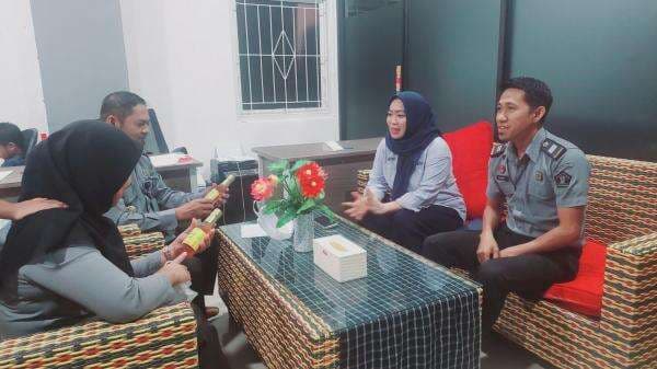 Optimalisasi Aplikasi AHU dan Perseroan Perorangan Optimalisasi Aplikasi AHU dan Perseroan Perorangan