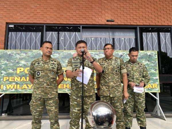 30.864 Personel TNI Terjun Bantu Korban Banjir dan Longsor di Sumatera 30.864 Personel TNI Terjun Bantu Korban Banjir dan Longsor di Sumatera