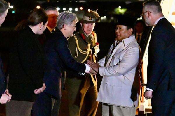 Prabowo Tiba di Australia untuk Mulai Rangkaian Kunjungan Kenegaraan Prabowo Tiba di Australia untuk Mulai Rangkaian Kunjungan Kenegaraan