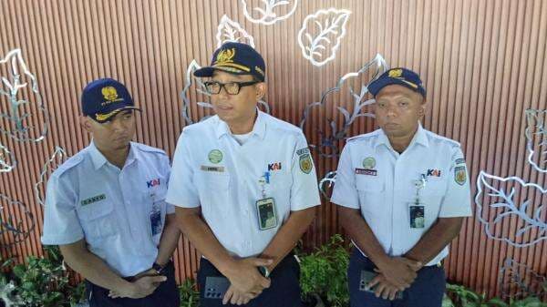PT KAI Daop 9 Operasikan KA Mutiara Timur Selama Libur Nataru PT KAI Daop 9 Operasikan KA Mutiara Timur Selama Libur Nataru
