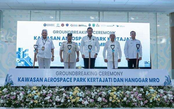 GMF AeroAsia (GMFI) Mulai Bangun Kertajati Aerospace Park, Ditargetkan Beroperasi Kuartal III-2026 GMF AeroAsia (GMFI) Mulai Bangun Kertajati Aerospace Park, Ditargetkan Beroperasi Kuartal III-2026