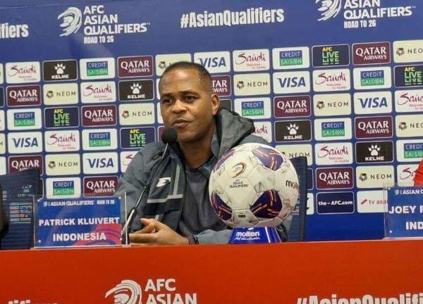 Komentar Berkelas Patrick Kluivert soal Fakta Timnas Indonesia Punya Rekor Buruk Kontra Irak Komentar Berkelas Patrick Kluivert soal Fakta Timnas Indonesia Punya Rekor Buruk Kontra Irak