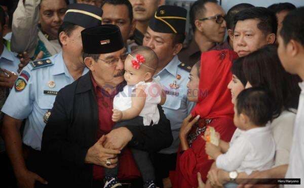 Riwayat Pendidikan Antasari Azhar, Mantan Ketua KPK yang Kini Telah Tutup Usia Riwayat Pendidikan Antasari Azhar, Mantan Ketua KPK yang Kini Telah Tutup Usia