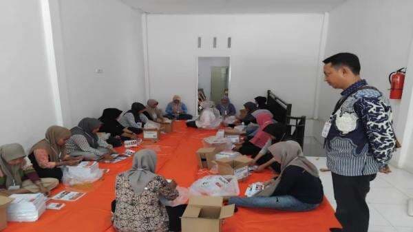 Bawaslu Takalar Awasi Proses Sorlip Surat Suara Pilkada 2024 Bawaslu Takalar Awasi Proses Sorlip Surat Suara Pilkada 2024