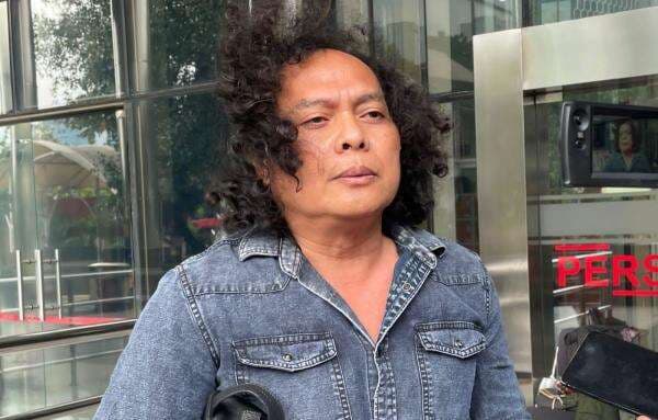 Saksi TPPU Hasbi Hasan Minta KPK Kembalikan Emas dan Uang Asing yang Disita Saksi TPPU Hasbi Hasan Minta KPK Kembalikan Emas dan Uang Asing yang Disita