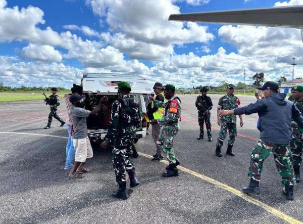 Anggota TNI yang Jalani Tugas Kemanusiaan Dibunuh OPM, Jenderal Ahli Tempur Kostrad Murka! Anggota TNI yang Jalani Tugas Kemanusiaan Dibunuh OPM, Jenderal Ahli Tempur Kostrad Murka!