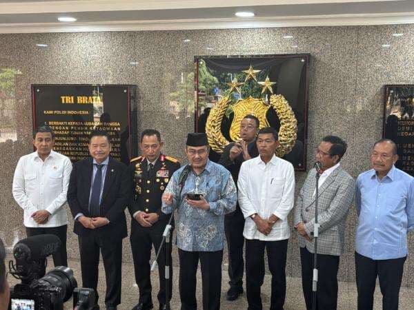 Komisi Percepatan Reformasi Polri Terbitkan Rekomendasi untuk Prabowo, Apa Saja? Komisi Percepatan Reformasi Polri Terbitkan Rekomendasi untuk Prabowo, Apa Saja?