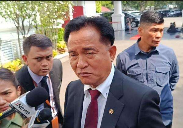 Yusril Ungkap Surat Orang Tua Reynhard Sinaga untuk Prabowo Yusril Ungkap Surat Orang Tua Reynhard Sinaga untuk Prabowo