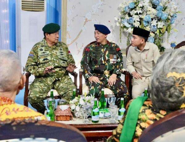 Respons Narasi Liar Hubungan SBY-Kapolri Renggang, Demokrat: Spekulasi Tidak Berdasar Respons Narasi Liar Hubungan SBY-Kapolri Renggang, Demokrat: Spekulasi Tidak Berdasar