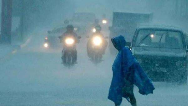 Waspada! Hujan Deras Guyur Jateng dan Jogja, BMKG Gelar Modifikasi Cuaca Waspada! Hujan Deras Guyur Jateng dan Jogja, BMKG Gelar Modifikasi Cuaca