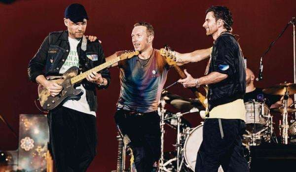 5 Band Rock Dunia yang Populer di Era 2000-an 5 Band Rock Dunia yang Populer di Era 2000-an