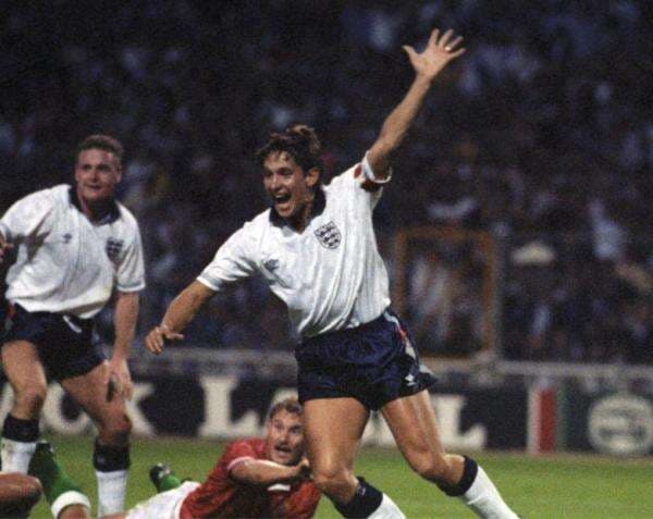 5 Fakta Menarik Gary Lineker: Tak Pernah Dapat Kartu Sepanjang Karier Sepak Bola 5 Fakta Menarik Gary Lineker: Tak Pernah Dapat Kartu Sepanjang Karier Sepak Bola