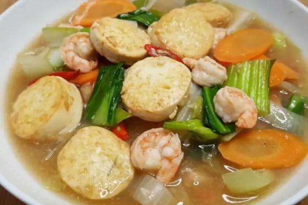 5 Hidangan Diet yang Pas Dinikmati Saat Musim Hujan 5 Hidangan Diet yang Pas Dinikmati Saat Musim Hujan