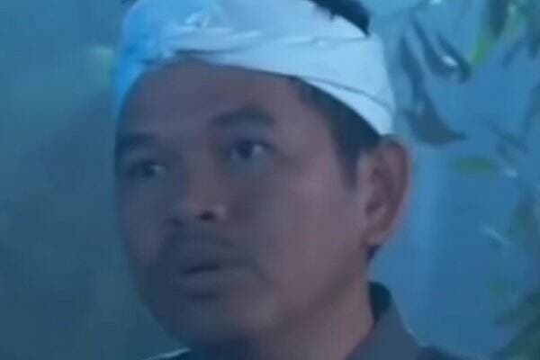 5 Potret Dedi Mulyadi Main Sinetron 7 Manusia Harimau, Sempat Adu Akting dengan Willy Dozan 5 Potret Dedi Mulyadi Main Sinetron 7 Manusia Harimau, Sempat Adu Akting dengan Willy Dozan