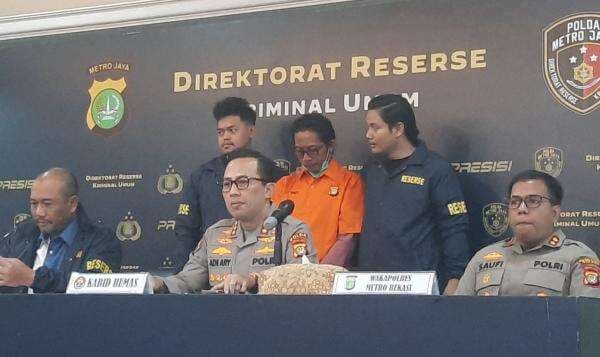 Motif Nanang Gimbal Bunuh Aktor Sandy Permana Dipicu Rasa Sakit Hati Motif Nanang Gimbal Bunuh Aktor Sandy Permana Dipicu Rasa Sakit Hati