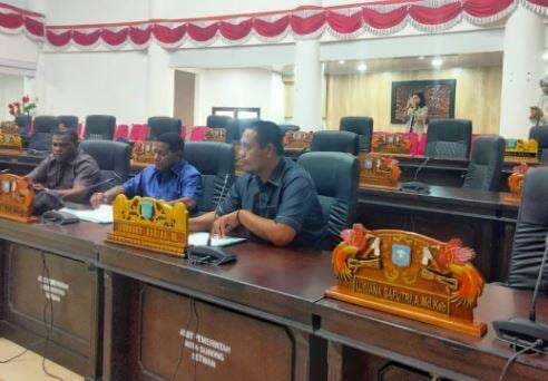 Ketua DPRK Sorong Siap Dilantik, Legislator Perindo Jhony Kareth Harap Kebijakan Berjalan Efektif Ketua DPRK Sorong Siap Dilantik, Legislator Perindo Jhony Kareth Harap Kebijakan Berjalan Efektif