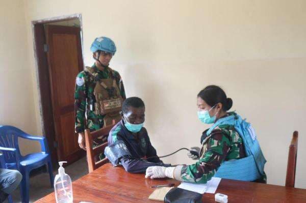 Satgas KIZI TNI Konga XX-U Lakukan CIMIC Medical Satgas KIZI TNI Konga XX-U Lakukan CIMIC Medical