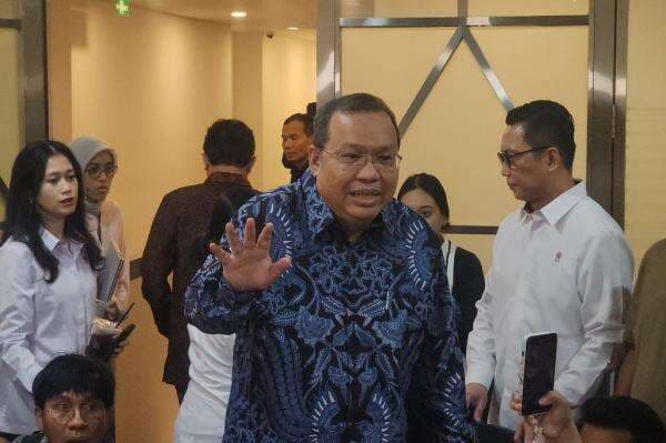 Alasan Dirut BEI Iman Rachman Mundur usai IHSG Anjlok 2 Hari: Tanggung Jawab Saya! Alasan Dirut BEI Iman Rachman Mundur usai IHSG Anjlok 2 Hari: Tanggung Jawab Saya!