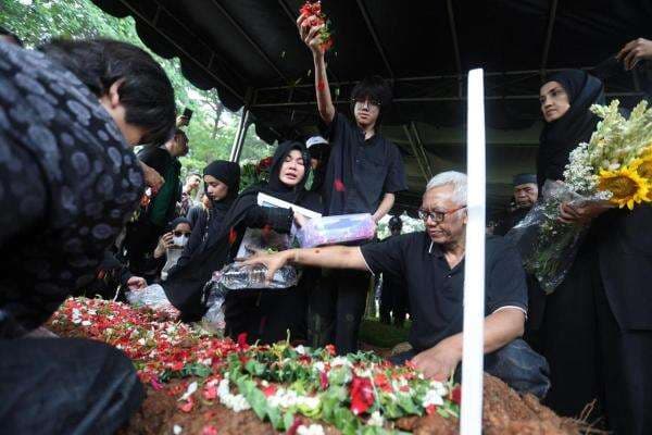 Firasat Anak sebelum Epy Kusnandar Meninggal Dunia, Bilang Pamit Firasat Anak sebelum Epy Kusnandar Meninggal Dunia, Bilang Pamit