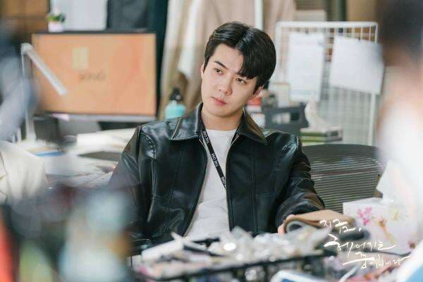 Sehun Selesai Wamil, Langsung Tancap Gas Garap Comeback EXO Sehun Selesai Wamil, Langsung Tancap Gas Garap Comeback EXO