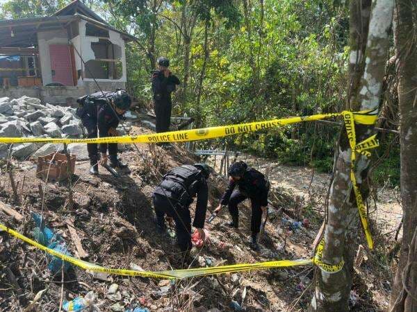 Brimob Sumbar Amankan 262 Detonator Listrik di Pangkalan Koto Baru Brimob Sumbar Amankan 262 Detonator Listrik di Pangkalan Koto Baru
