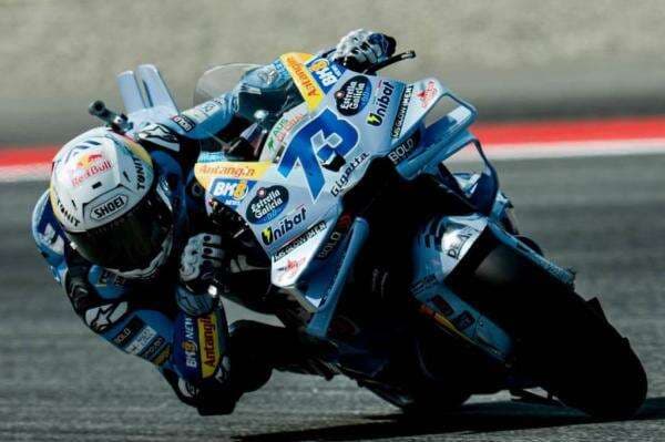 Alex Marquez Juara Sprint Race MotoGP Portugal 2025 usai Duel Sengit Lawan Pedro Acosta Alex Marquez Juara Sprint Race MotoGP Portugal 2025 usai Duel Sengit Lawan Pedro Acosta