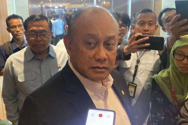 BGN Balikin Duit Rp70 Triliun ke Prabowo gegara Anggaran Tak Terserap BGN Balikin Duit Rp70 Triliun ke Prabowo gegara Anggaran Tak Terserap