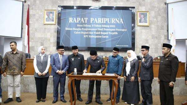 Rapat Paripurna Masa Sidang II DPRD Garut Tahun 2025 Umumkan Hasil Penetapan KPU Rapat Paripurna Masa Sidang II DPRD Garut Tahun 2025 Umumkan Hasil Penetapan KPU