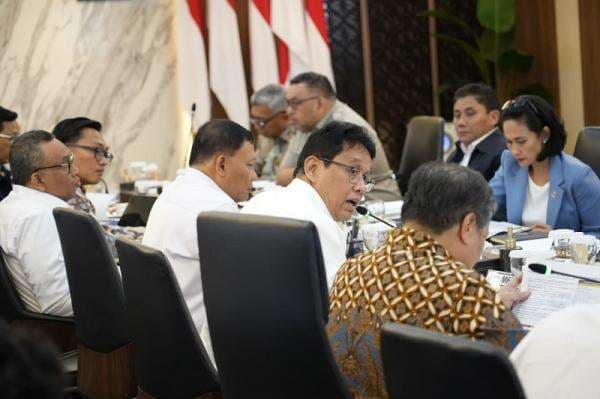 Purbaya Kucurkan Rp10 Triliun, RI Resmi Jadi Negara ke-15 di Dunia yang Beri Pembiayaan Berbasis Kekayaan Intelektual Purbaya Kucurkan Rp10 Triliun, RI Resmi Jadi Negara ke-15 di Dunia yang Beri Pembiayaan Berbasis Kekayaan Intelektual