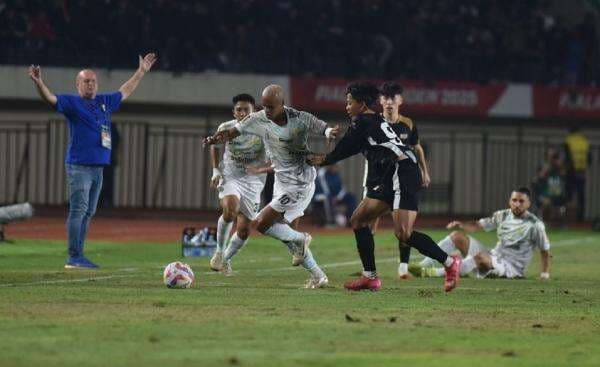 Klik di Sini! Link Live Streaming Persib Bandung vs Dewa United di Super League 2025-2026 Malam Ini Klik di Sini! Link Live Streaming Persib Bandung vs Dewa United di Super League 2025-2026 Malam Ini