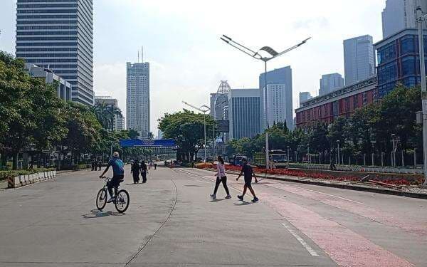 Jakarta Berangsur Kondusif, Warga Mulai Olahraga di CFD Sudirman-Thamrin Jakarta Berangsur Kondusif, Warga Mulai Olahraga di CFD Sudirman-Thamrin