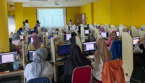 UI dan Dinas Kesehatan Tangsel Jalin Kerja Sama Latih 37 Ahli Gizi Kuasai Data Analitik UI dan Dinas Kesehatan Tangsel Jalin Kerja Sama Latih 37 Ahli Gizi Kuasai Data Analitik