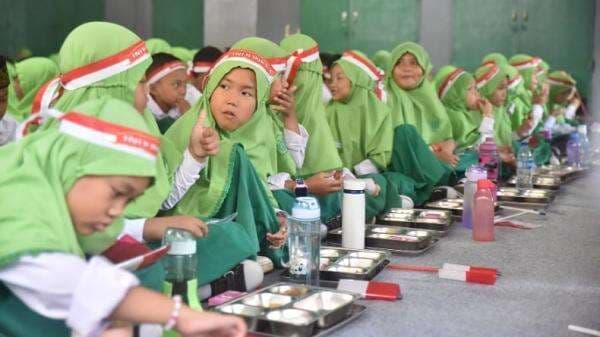 Kemenag Dorong Madrasah Jadi Pusat Pembibitan Talenta Berdaya Saing Global Kemenag Dorong Madrasah Jadi Pusat Pembibitan Talenta Berdaya Saing Global