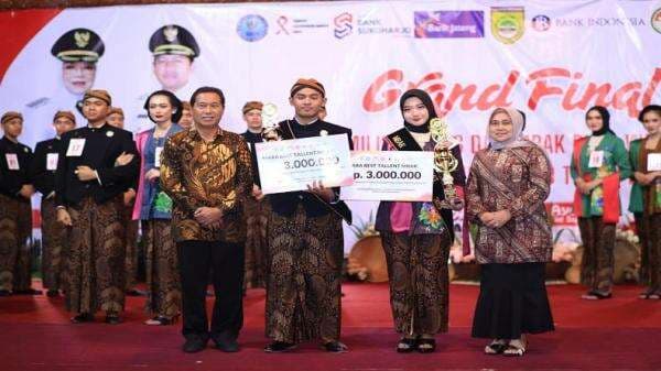 Mahasiswa UMS Sabet Best Talent Ajang Mas dan Mbak Duta Wisata Sukoharjo 2025 Mahasiswa UMS Sabet Best Talent Ajang Mas dan Mbak Duta Wisata Sukoharjo 2025