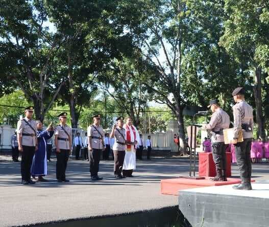Gerbong Mutasi Polres Mabar, Kasat Intelkam dan Kapolsek Komodo Diganti Gerbong Mutasi Polres Mabar, Kasat Intelkam dan Kapolsek Komodo Diganti