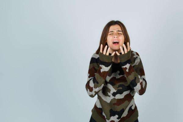 5 Cara Jitu Hadapi Ledakan Emosi Remaja, Salah Satunya Beri Batasan yang Jelas 5 Cara Jitu Hadapi Ledakan Emosi Remaja, Salah Satunya Beri Batasan yang Jelas