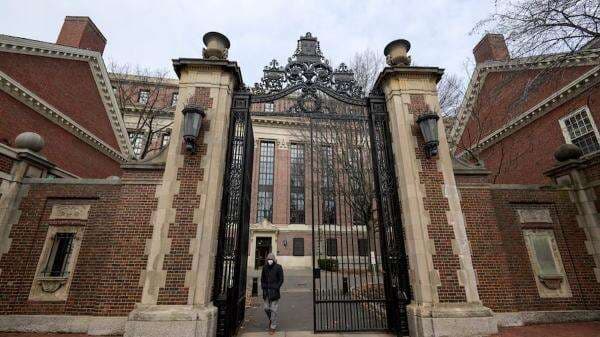 5 Negara Penyumbang Mahasiswa Terbanyak ke Universitas Harvard, Ada Indonesia? 5 Negara Penyumbang Mahasiswa Terbanyak ke Universitas Harvard, Ada Indonesia?