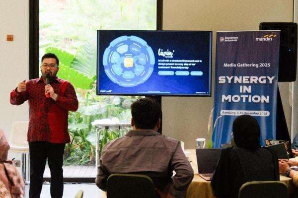 Transaksi Livin’ by Mandiri Capai Rp3.220 Triliun Sampai September 2025 Transaksi Livin’ by Mandiri Capai Rp3.220 Triliun Sampai September 2025