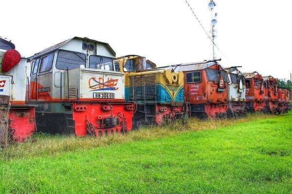 10 Tempat Wisata di Cikampek, Mulai dari Religi hingga Lihat Kondisi Kereta Lama 10 Tempat Wisata di Cikampek, Mulai dari Religi hingga Lihat Kondisi Kereta Lama