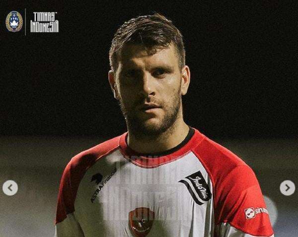 Kecewanya Maarten Paes Usai Kalah dari Arab Saudi: Berjuang Sampai Menit Akhir, tapi Hasil Tak Sesuai Harapan! Kecewanya Maarten Paes Usai Kalah dari Arab Saudi: Berjuang Sampai Menit Akhir, tapi Hasil Tak Sesuai Harapan!