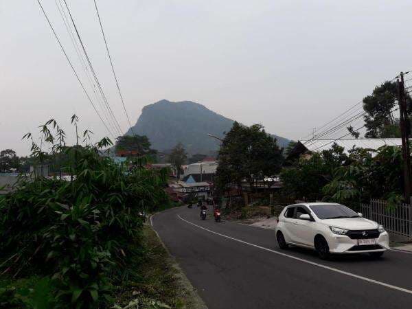 Photo: Beberapa Pemandangan Alam di Pemalang yang Mempesona, dari Gunung hingga Pantai Photo: Beberapa Pemandangan Alam di Pemalang yang Mempesona, dari Gunung hingga Pantai