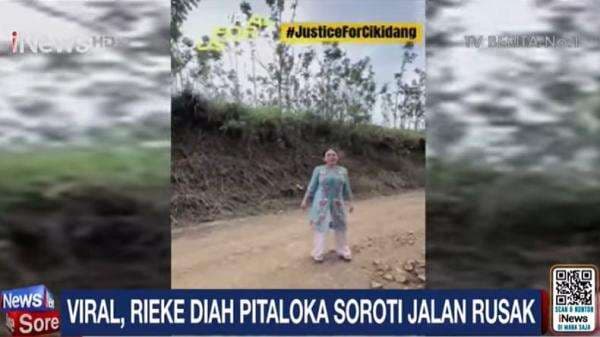 Anggota DPR Rieke Teriak Minta Gubernur Jabar Perbaiki Jalan Rusak di Cikidang Anggota DPR Rieke Teriak Minta Gubernur Jabar Perbaiki Jalan Rusak di Cikidang
