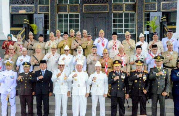 Peringati Hari Pahlawan, Gubernur Kalsel Ajak Masyarakat Pertahankan Kemerdekaan Peringati Hari Pahlawan, Gubernur Kalsel Ajak Masyarakat Pertahankan Kemerdekaan